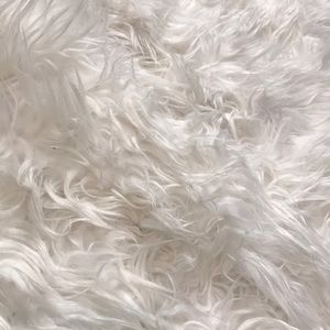 Meet your Posher, Aly